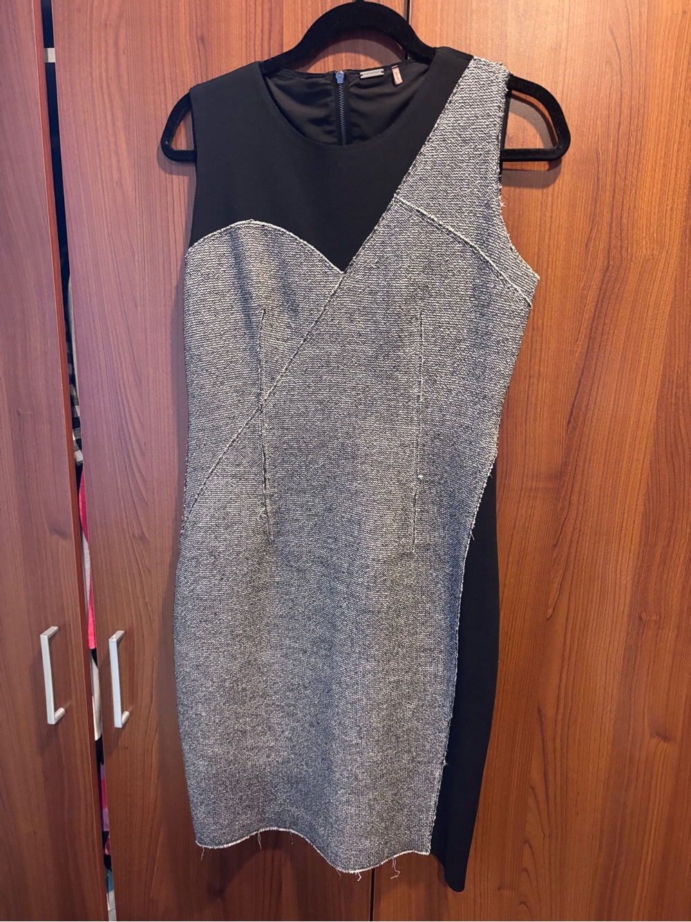 Elie Tahari Black and Gray Tweed Midi Sheath Dress